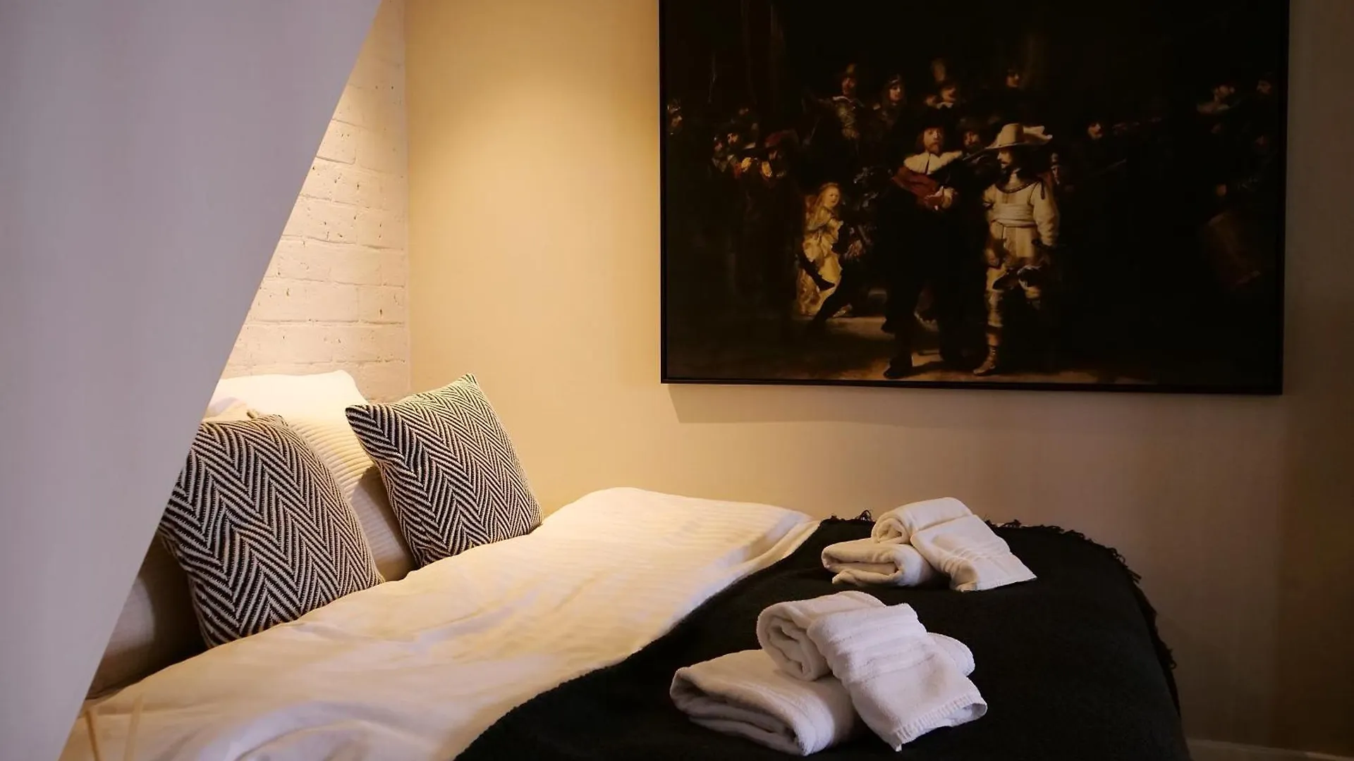 Canal Apartment Amsterdam Central 4P 0*,
